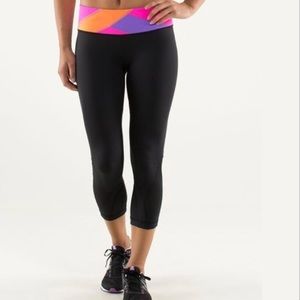 Lululemon Inspire Crop